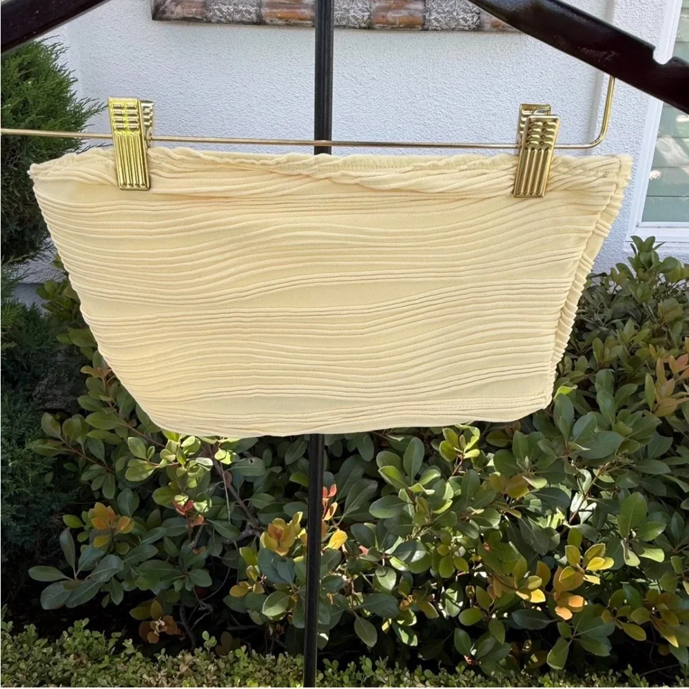 yellow ruffle tube top #Coquette #Y2K #Tube #Yellow #Summer